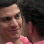 Novela teve beijo gay no último capítulo. (Foto: Reprodução/Globo)