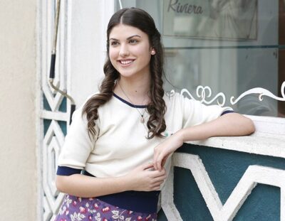 Giovanna Grigio em 'Êta Mundo Bom!' (Foto: Ellen Soares/Gshow)