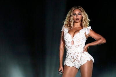 A cantora Beyoncé descobriu que tem uma irmã mais nova. (Foto: Divulgação)