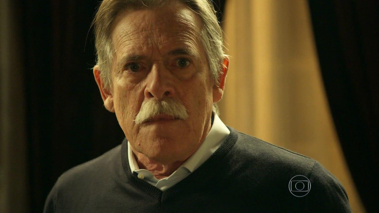 http://tvfoco.uai.com.br/wp-content/uploads/2015/05/Daniela-Mercury.jpg