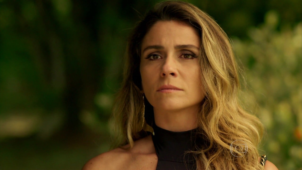 http://tvfoco.uai.com.br/wp-content/uploads/2015/05/Daniela-Mercury.jpg
