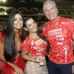 Aline Riscado, Fernanda Souza e Roberto Justus
(Foto: Alex Palarea)