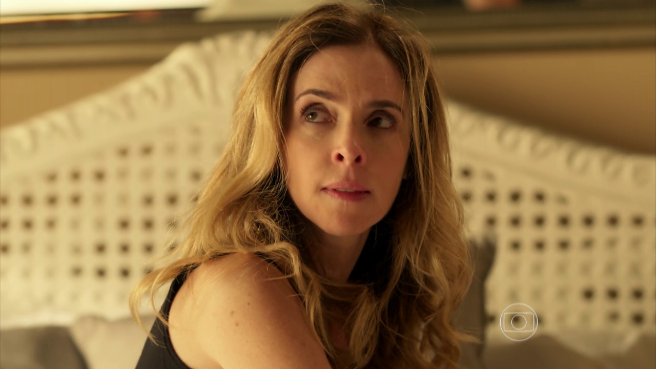 http://tvfoco.uai.com.br/wp-content/uploads/2015/05/Daniela-Mercury.jpg