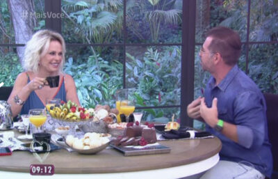 Imagem card com fundo