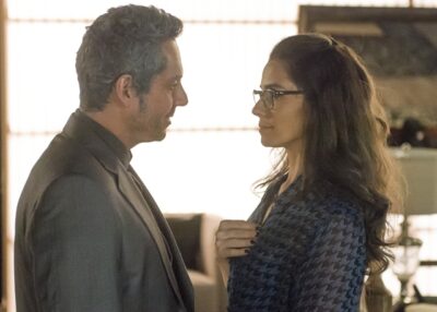 Romero (Alexandre Nero) e Atena (Giovanna Antonelli)
(Foto: Globo/Renato Rocha Miranda)