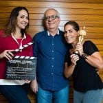 Maria Beltrão, Artur Xexéo e Gloria Pires ancoram a transmissão do Oscar 2016 na Globo
(Foto: Globo/Renato Wrobel)