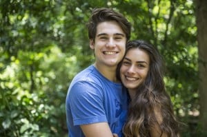 Rodrigo ( Nicolas Prattes) e Luciana ( Marina Moschen) (Foto: Globo/Renato Rocha Miranda)