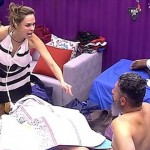 Ana Paula gritou com Laércio. (Foto: Reprodução/BBB)