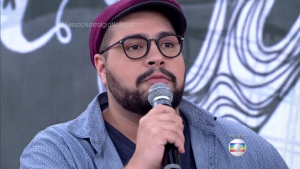 Tiago Abravanel durante o "Encontro" de hoje (16) (Foto: Reprodução/Globo)