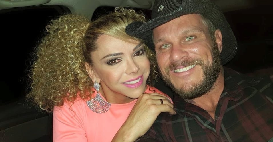 http://tvfoco.uai.com.br/wp-content/uploads/2015/05/Daniela-Mercury.jpg