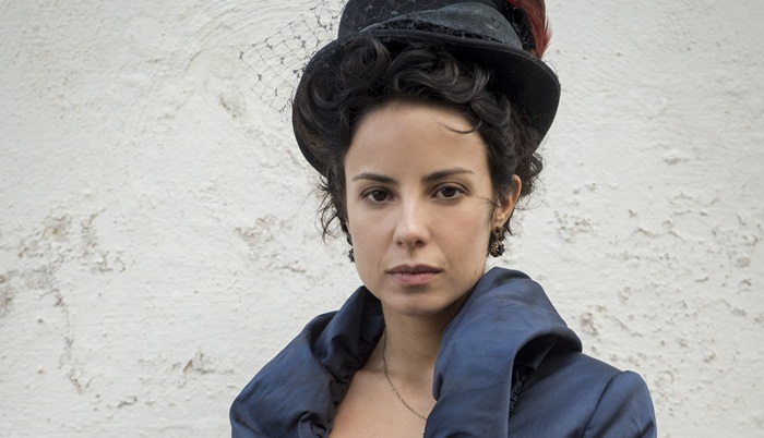 http://tvfoco.uai.com.br/wp-content/uploads/2015/05/Daniela-Mercury.jpg