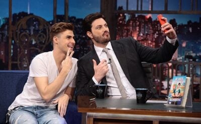 Danilo Gentili e o youtuber Pedro Afonso no 