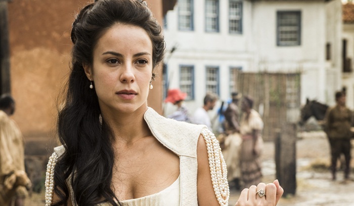 http://tvfoco.uai.com.br/wp-content/uploads/2015/05/Daniela-Mercury.jpg