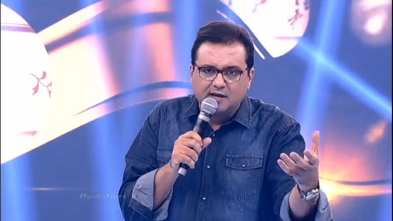 http://tvfoco.uai.com.br/wp-content/uploads/2015/05/Daniela-Mercury.jpg