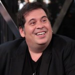 Leandro Hassum posta foto sem camisa e impressiona a todos