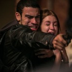 “Totalmente Demais”: Jacaré atira em Sofia e leva Eliza como refém