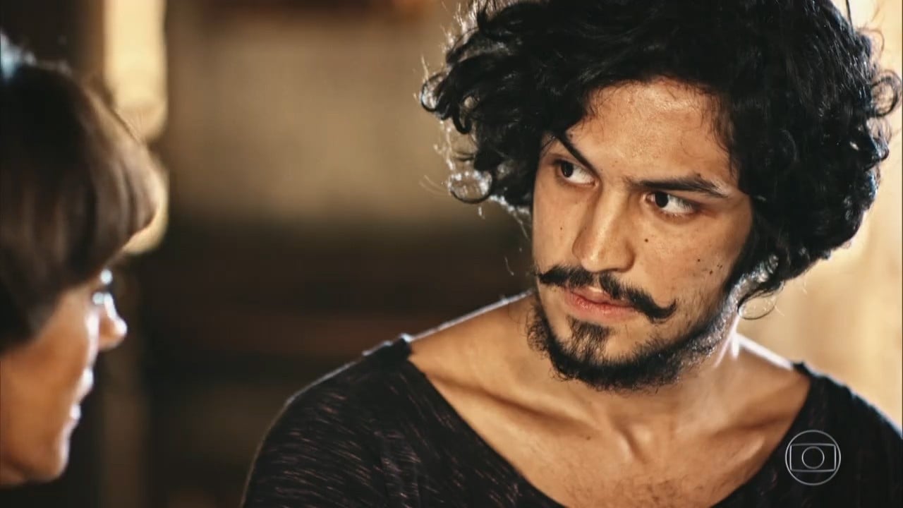 http://tvfoco.uai.com.br/wp-content/uploads/2015/05/Daniela-Mercury.jpg