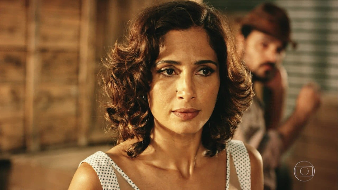 http://tvfoco.uai.com.br/wp-content/uploads/2015/05/Daniela-Mercury.jpg