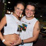 Thaís Pacholek divulga foto com filho bebê, marido e cachorro: “É inexplicável. Ponto.”