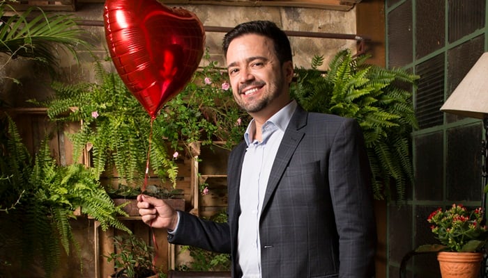 O autor Daniel Ortiz, que volta com novela das sete em 2020 (Foto: Globo/Ramón Vasconcelos)