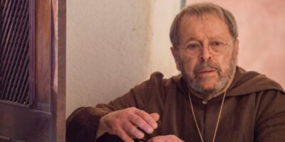 Padre Benício (Carlos Vereza) (Foto: Divulgação)