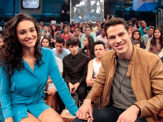 Débora Nascimento e José Loreto, atores da Globo (Foto: Divulgação)