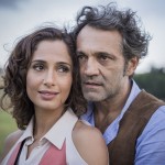 Tereza (Camila Pitanga) e Santo (Domingos Montagner)
(Foto: Globo/Caiuá Franco)