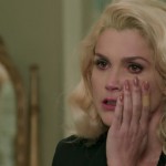 Sandra (Flávia Alessandra) em cena de "Êta Mundo Bom"
(Foto: Reprodução/Globo)
