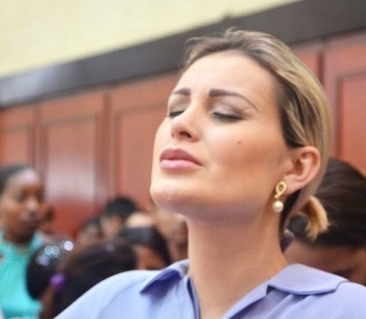 http://tvfoco.uai.com.br/wp-content/uploads/2015/05/Daniela-Mercury.jpg