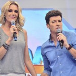 Ana Hickmann e Rodrigo Faro no "Hora do Faro"
(Foto: Antonio Chahestian/Record)