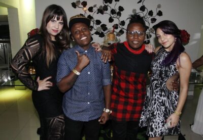 Os casais Thais Batista e Neném, e Pepê e Talita Santos (Foto: Divulgação)