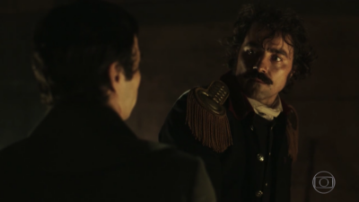 Tolentino (Ricardo Pereira) e André (Caio Blat) em cena de 