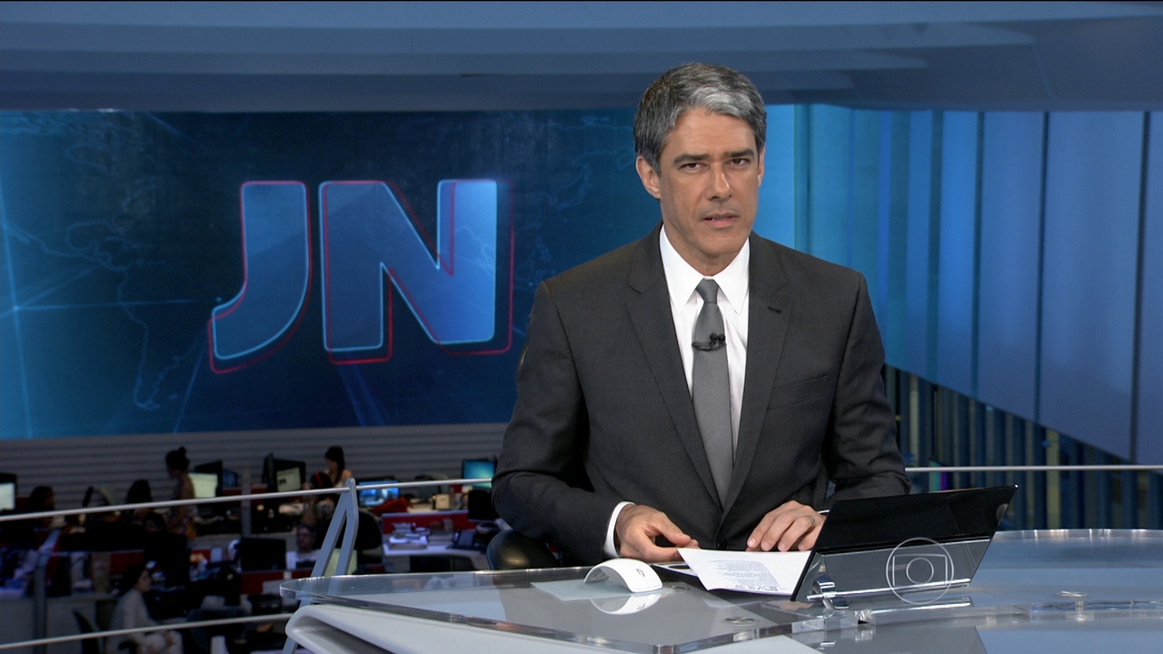 William Bonner no comando do "Jornal Nacional" (Foto: Reprodução/Globo)