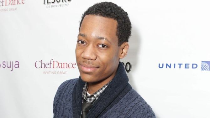 O ator Tyler James Williams interpretou o Chris no seriado (Foto: Divulgação)