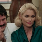 Sandra (Flávia Alessandra) e Ernesto (Eriberto Leão) em cena de "Êta Mundo Bom"
(Foto: Reprodução/Globo)