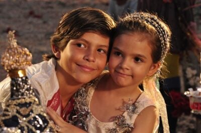 Batata (Bernardo Simões) e Rita (Mel Maia) em 