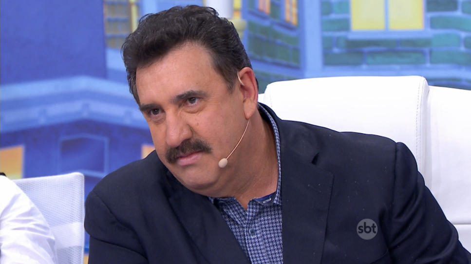 Ratinho no comando de seu programa no SBT (Foto: Reprodução/SBT)