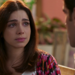 Shirlei (Sabrina Petraglia) em cena de "Haja Coração"
(Foto: Reprodução/Globo)