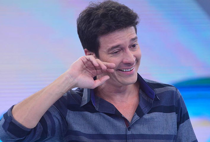 Rodrigo Faro quer ganhar mais na Record. (Foto: Divulgação)
