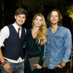 Léo (Rafael Vitti), Diana (Alinne Moraes) e Gui (Vladimir Brichta) em "Rock Story"
(Foto: Globo/César Alves)