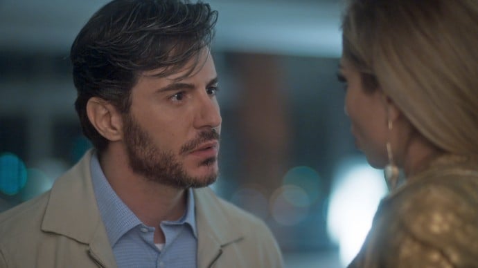 Augusto (Ricardo Tozzi) e Luciane (Grazi Massafera) em cena de "A Lei do Amor" (Foto: Divulgação/Globo)
