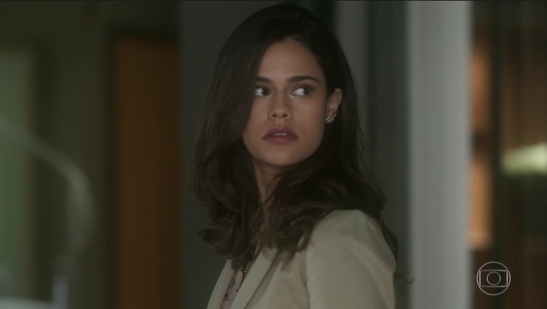 http://tvfoco.uai.com.br/wp-content/uploads/2015/05/Daniela-Mercury.jpg