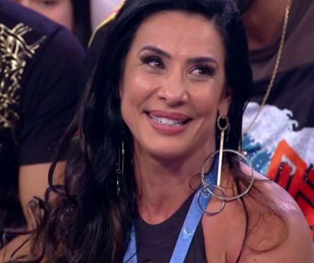 http://www.otvfoco.com.br/wp-content/uploads/2015/05/Daniela-Mercury.jpg