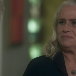 Magnólia (Vera Holtz) em cena de "A Lei do Amor"
(Foto: Reprodução/Globo)