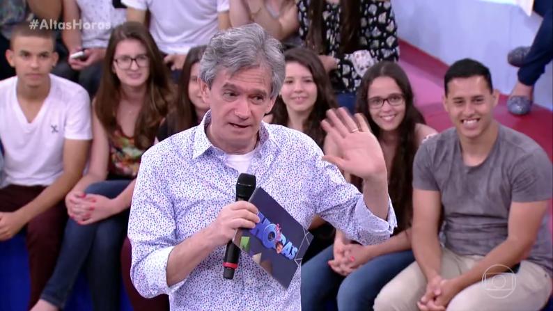 Serginho Groisman no Altas Horas<br /> (Foto: Reprodução/Globo)