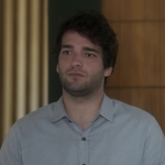 Tiago (Humberto Carrão) em cena de "A Lei do Amor"
(Foto: Reprodução/Globo)