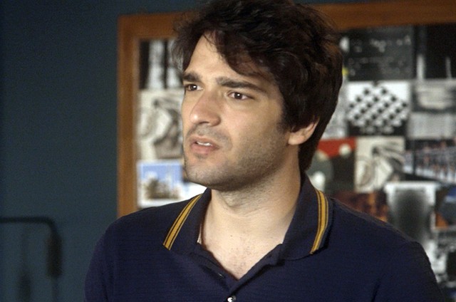 Tiago (Humberto Carrão) em "A Lei do Amor" (Foto: Divulgação)