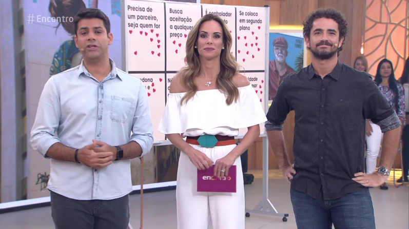 http://tvfoco.uai.com.br/wp-content/uploads/2015/05/Daniela-Mercury.jpg