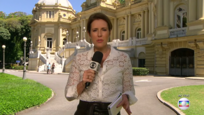 Renata Capucci durante link ao vivo no 