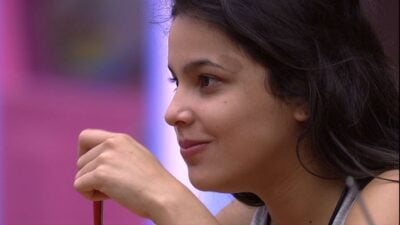 Emilly está no paredão com Daniel (Foto: Reprodução)